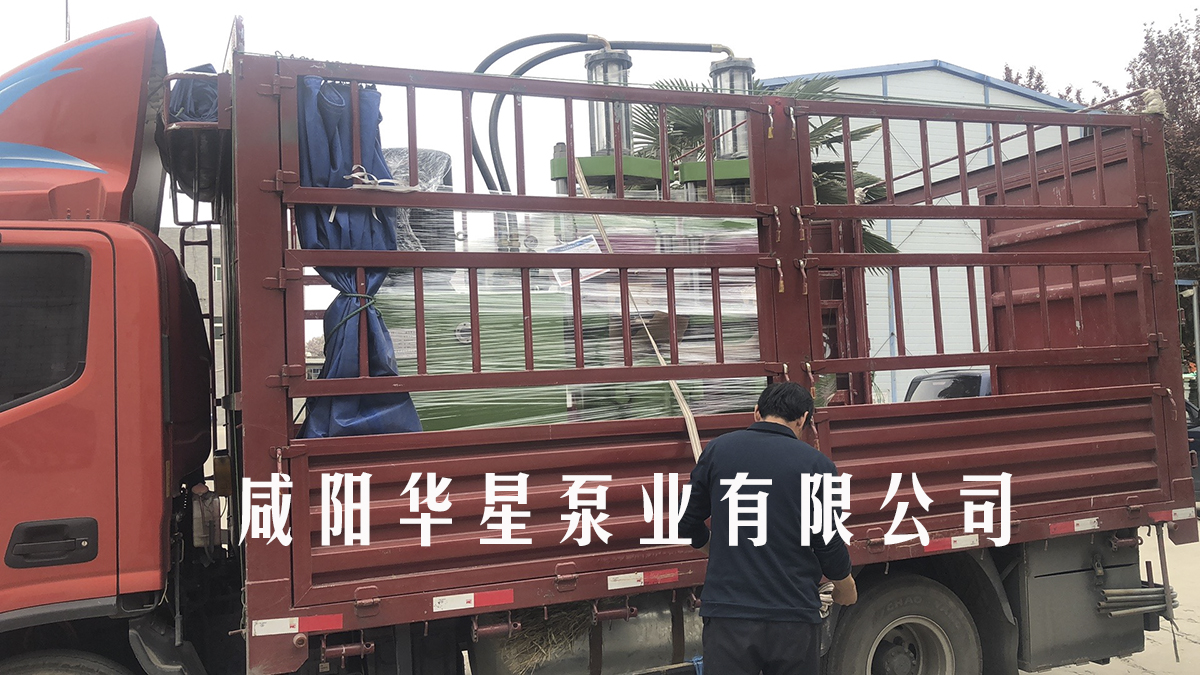 YB400-100陶瓷(ci)柱塞泵發(fa)貨