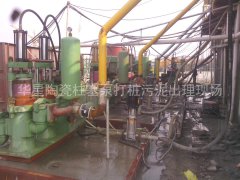 陶瓷(ci)柱塞泵使(shi)用現場房(fang)地産打樁(zhuang)污泥出理(li)