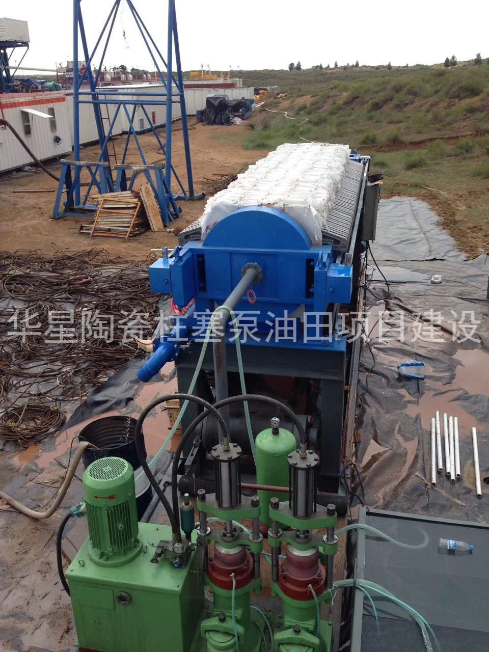 陶瓷(ci)柱塞(sai)泵使(shi)用現(xian)場油(you)田項(xiang)目建(jian)設