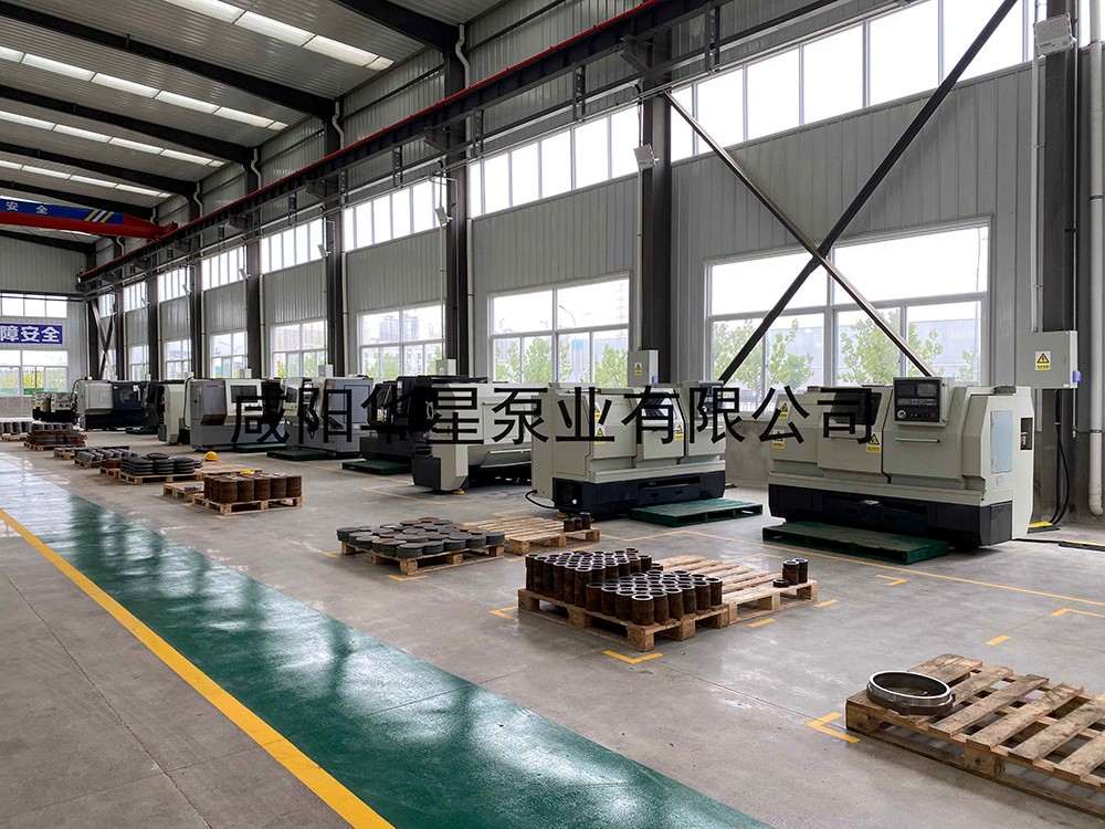 陶(tao)瓷柱塞泥(ni)漿泵加工(gong)中心-2