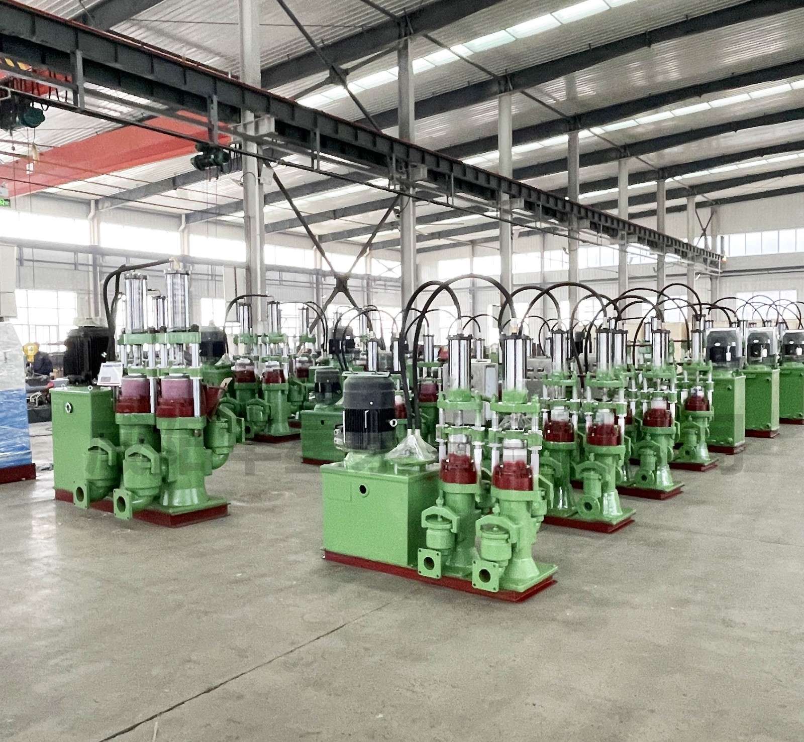 液壓陶(tao)瓷柱塞泥(ni)漿泵