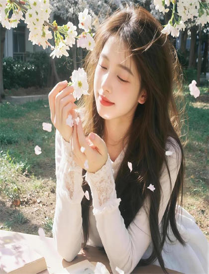 容易受伤的女人_王菲_啊灬啊灬_来了视频直播A片_小日本视频转换器